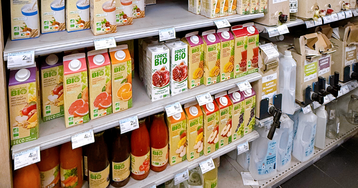 フランスのスーパーに並ぶBIO商品とオーガニック認証表示